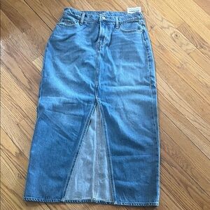 Old Navy Mid-Rise Denim Skirt maxi 2 new